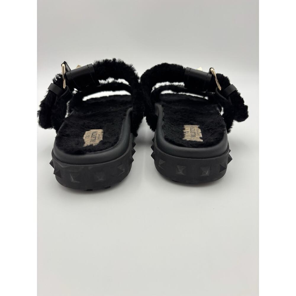 Authentic Valentino Rockstud Fur Lined Slides Dad Sandals Black Leather Size 38 - Picture 5 of 14